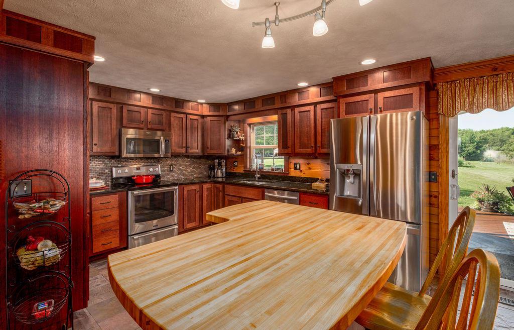 14971 Spohn Road Fredericktown, OH 43019 - Photo 4 of 34