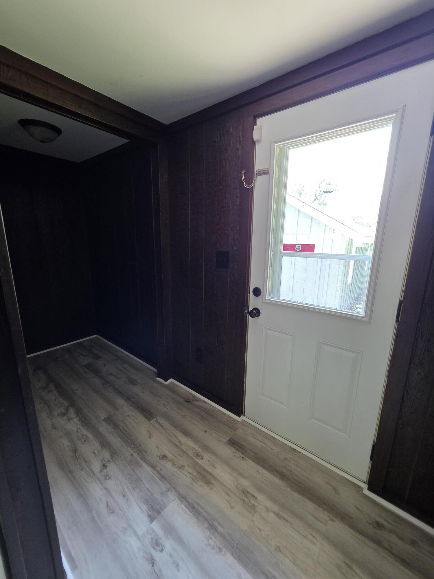 202 Randle Street Valparaiso, IN 46383 - Photo 23 of 29 1500x2000