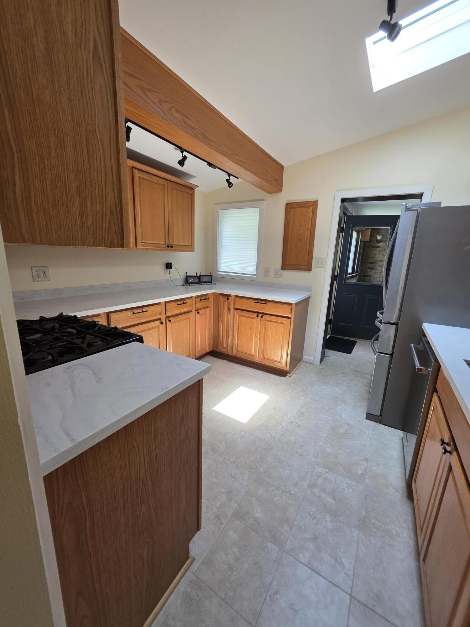 202 Randle Street Valparaiso, IN 46383 - Photo 8 of 29 1500x2000