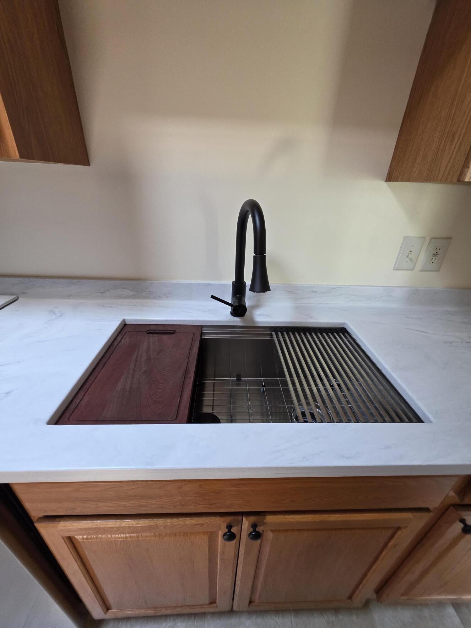 202 Randle Street Valparaiso, IN 46383 - Photo 9 of 29 1500x2000