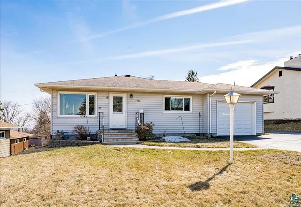 $329,900 | 1902 Tyrol Street, Duluth, MN 55811