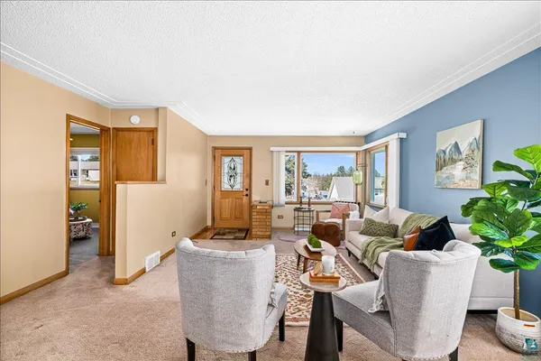 $329,900 | 1902 Tyrol Street, Duluth, MN 55811