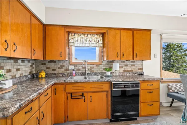 $329,900 | 1902 Tyrol Street, Duluth, MN 55811