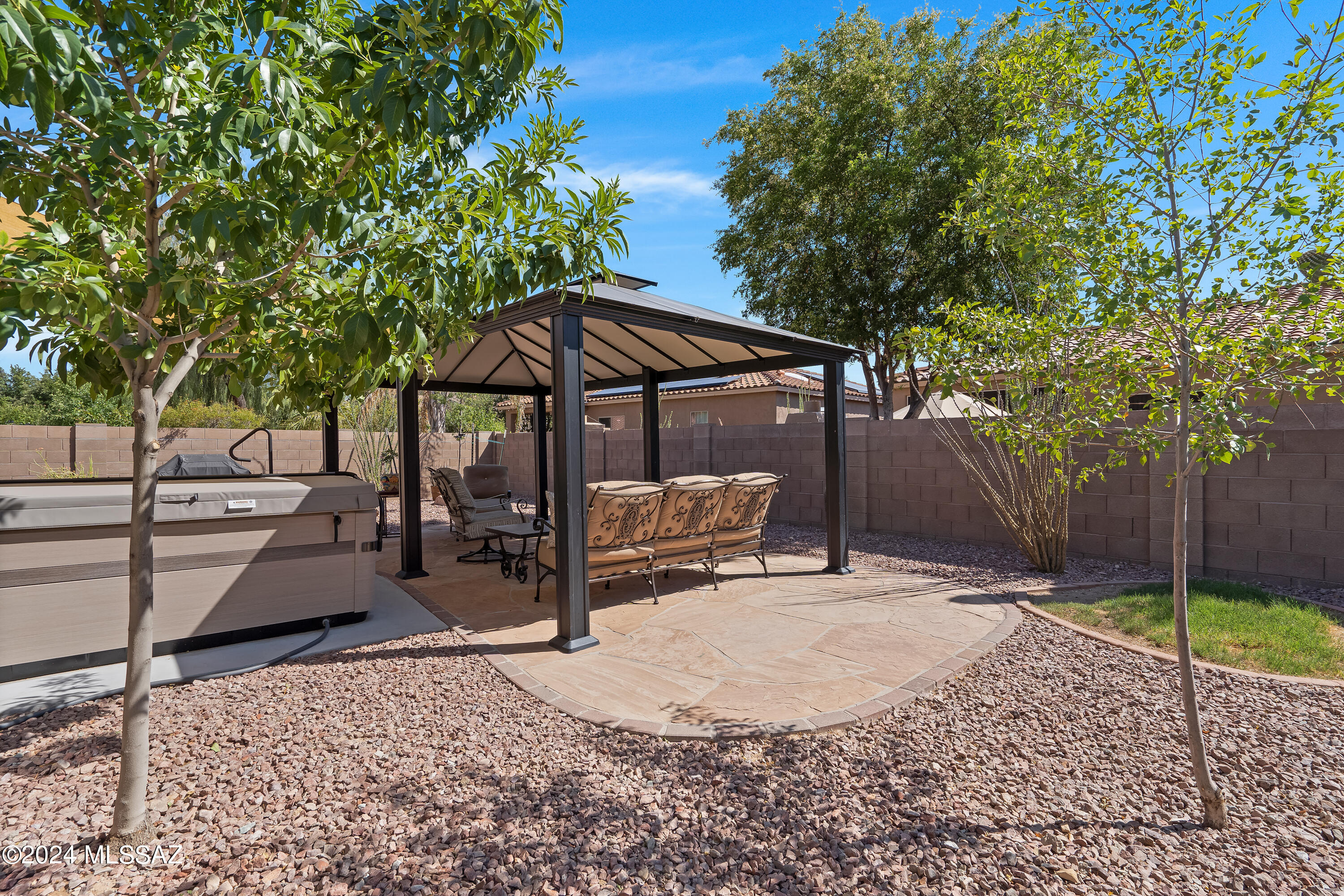 7561 West Pepper Ridge Road Tucson, AZ 85743 - Photo 28 of 45 Gallery Image 28