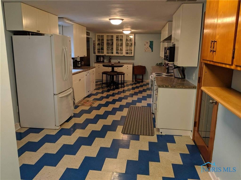 17 Monterey Road Defiance, OH 43512 - Photo 5 of 12 Gallery Image 5