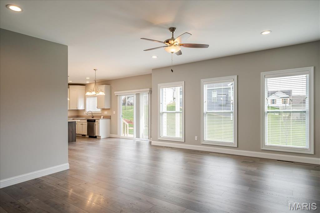 2906 Shirley Close Road Washington, MO 63090 - Photo 13 of 49