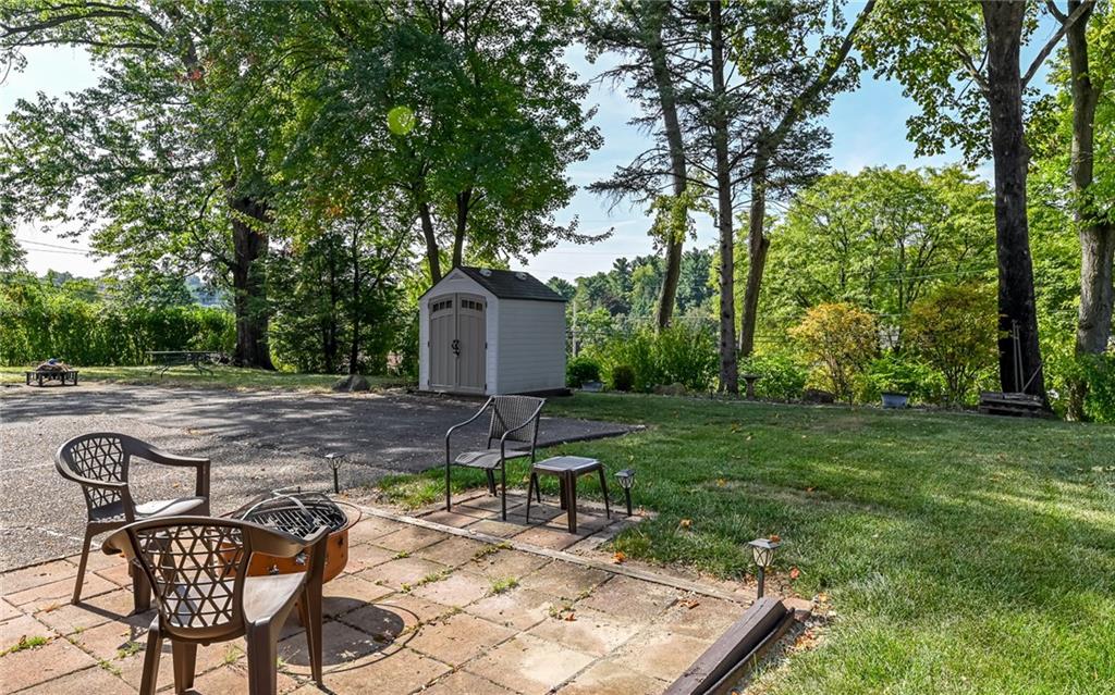2349 Rose Garden Road Pittsburgh, PA 15220 - Photo 19 of 22 Level backyard perfect for entertaining.