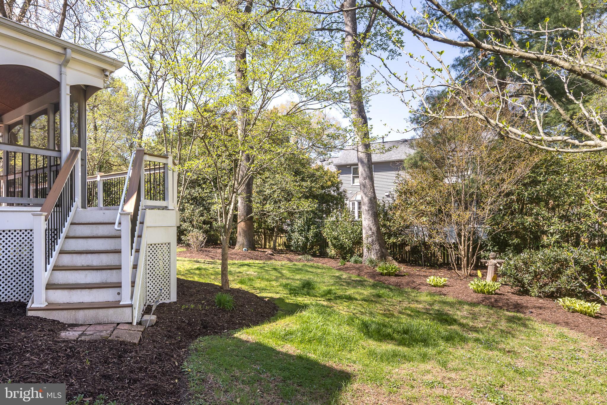 8306 Crown Court Road Alexandria, VA 22308 - Photo 13 of 50 Gallery Image 13