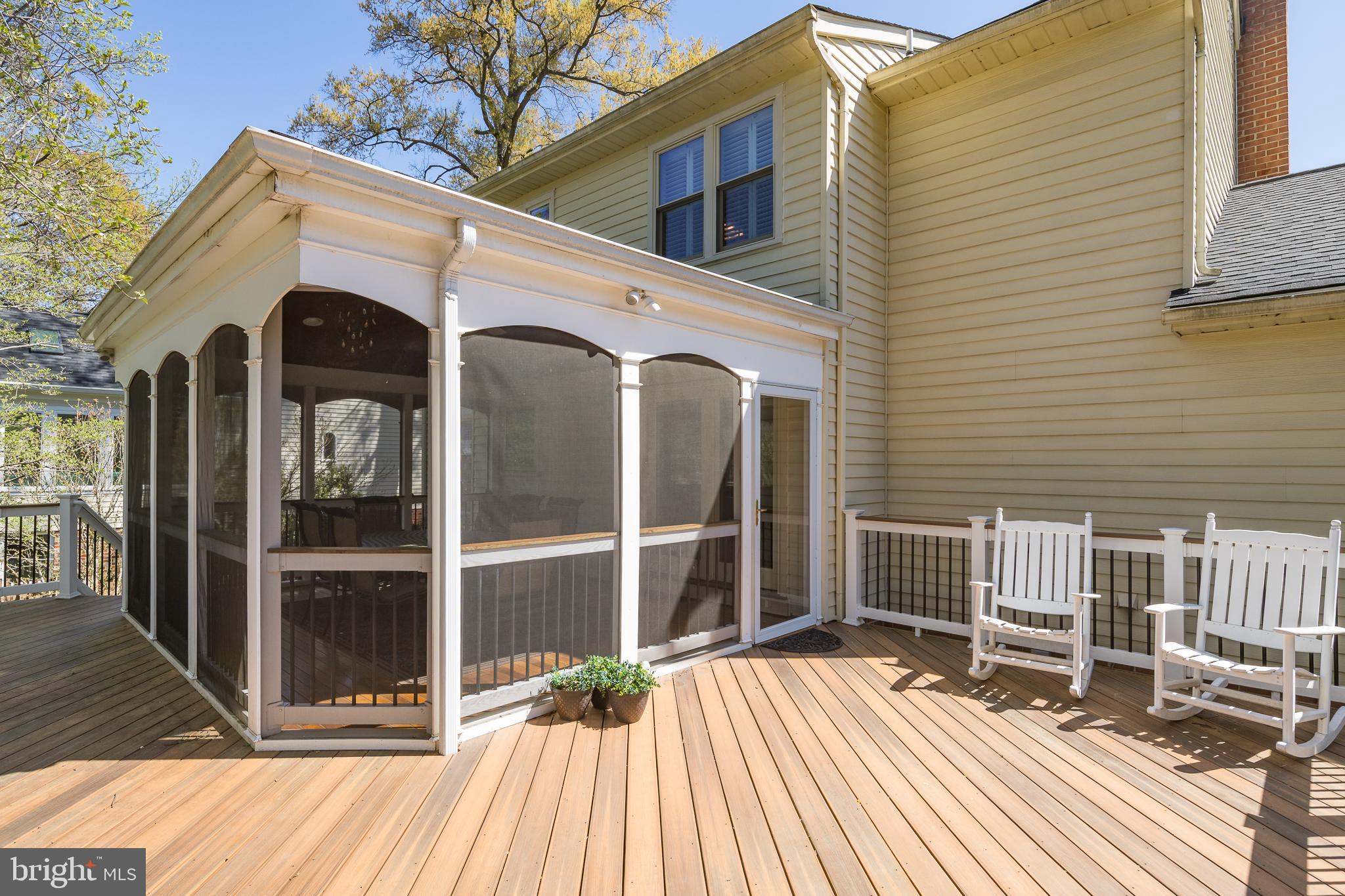 8306 Crown Court Road Alexandria, VA 22308 - Photo 7 of 50 Gallery Image 7