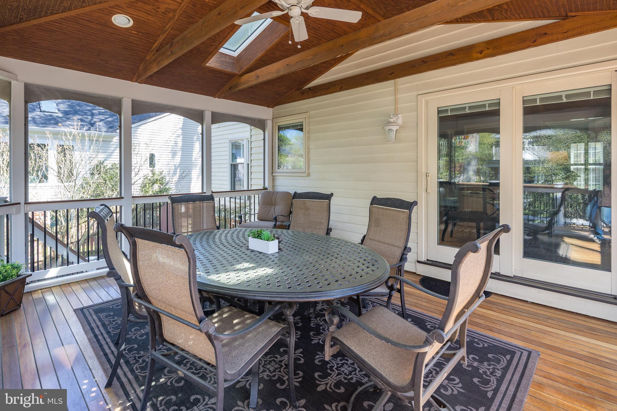 8306 Crown Court Road Alexandria, VA 22308 - Photo 9 of 50 Gallery Image 9