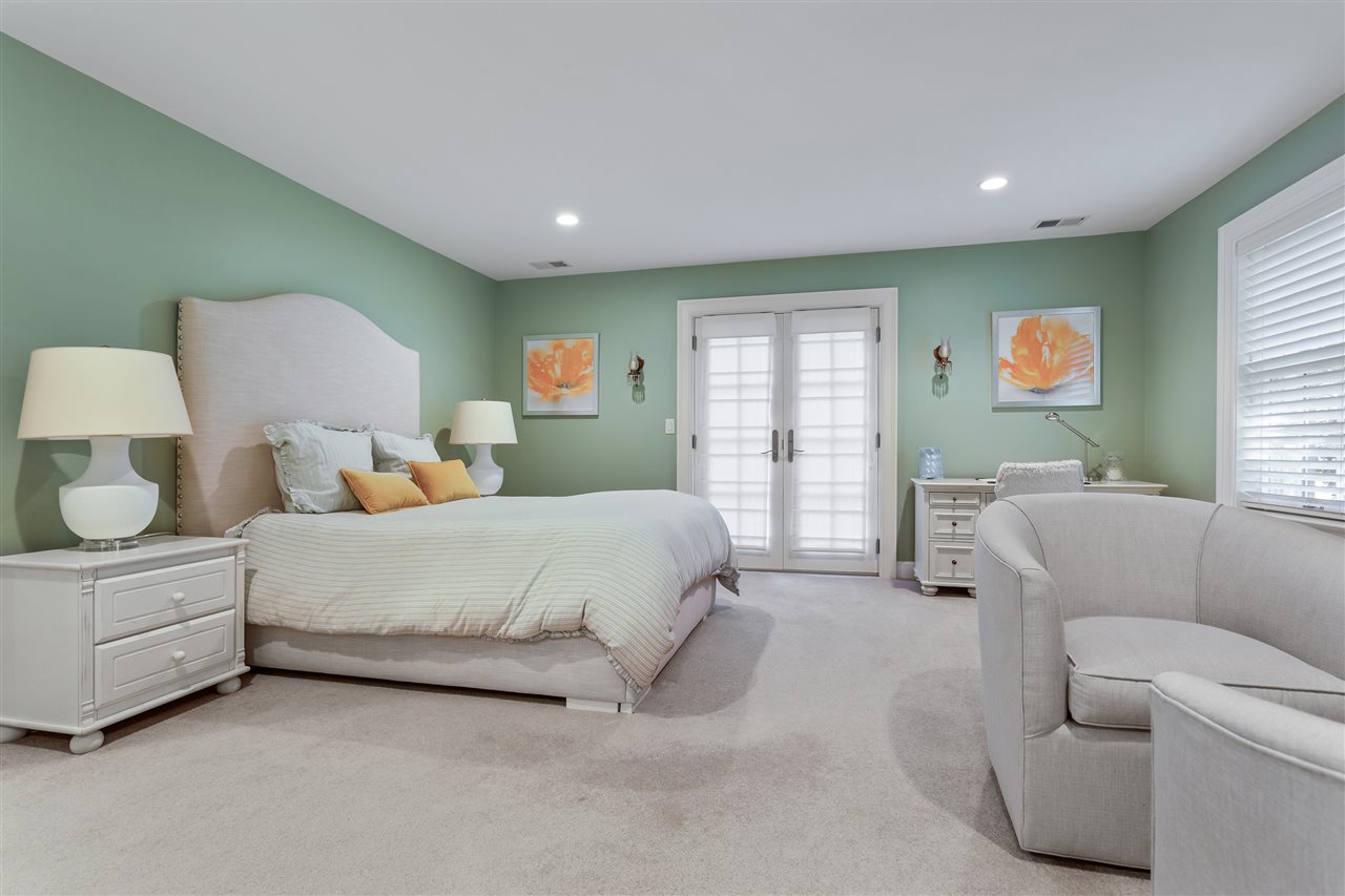 917 Ridgewood Road Rockford, IL 61107 - Photo 14 of 25 Gallery Image 14