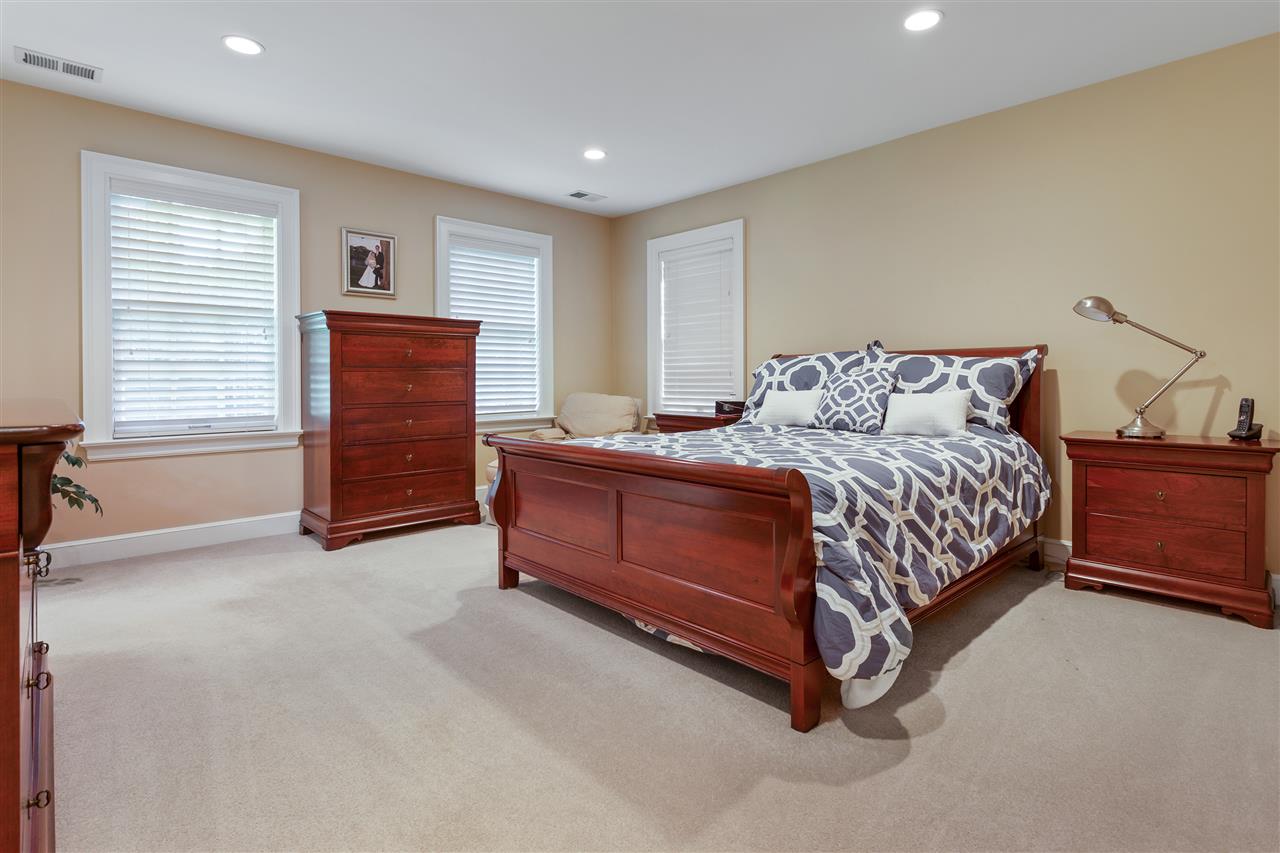917 Ridgewood Road Rockford, IL 61107 - Photo 19 of 25 Gallery Image 19