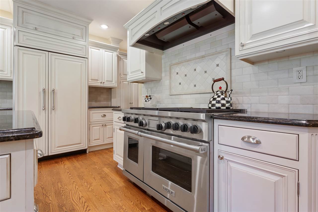 917 Ridgewood Road Rockford, IL 61107 - Photo 9 of 25 Gallery Image 9
