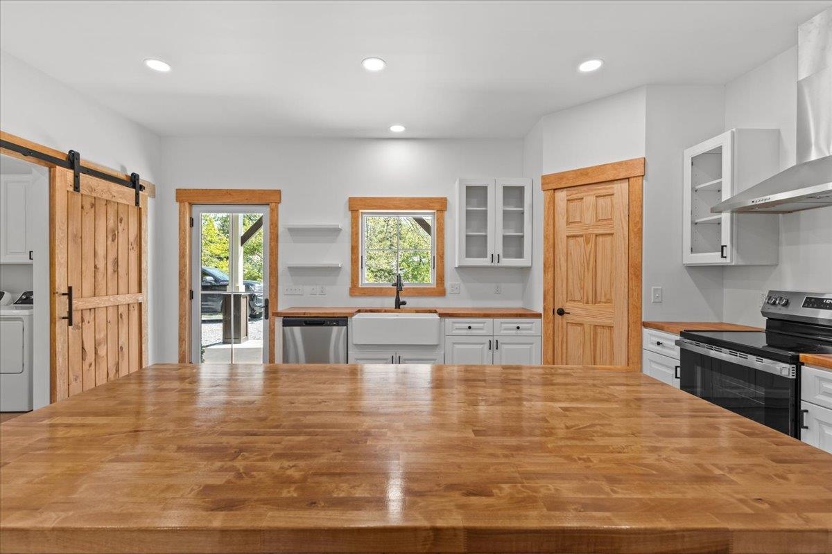 5048 Hanna Road Franklin, VT 05457 - Photo 11 of 50