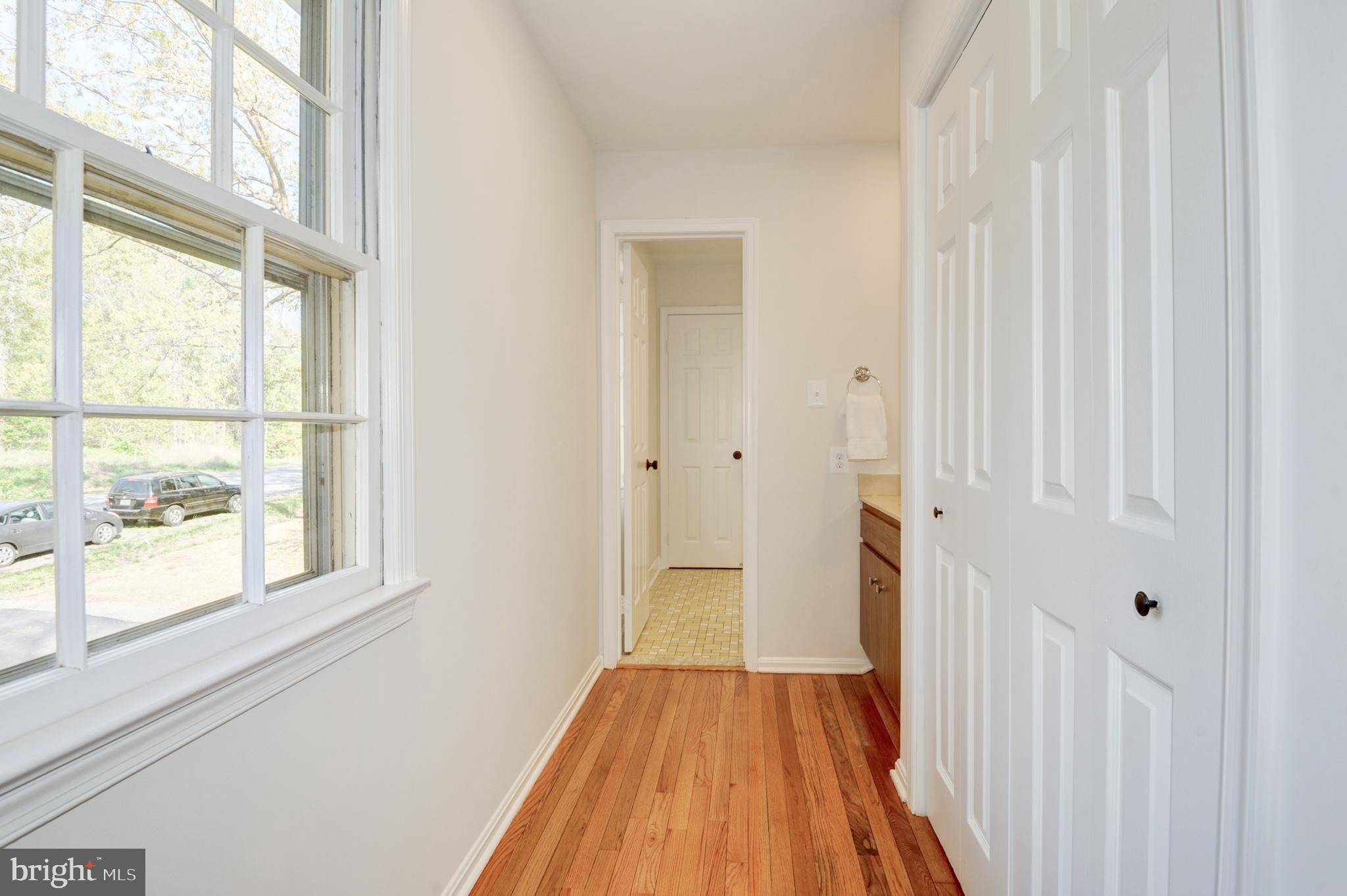 10809 Cross School Road Reston, VA 20191 - Photo 40 of 60