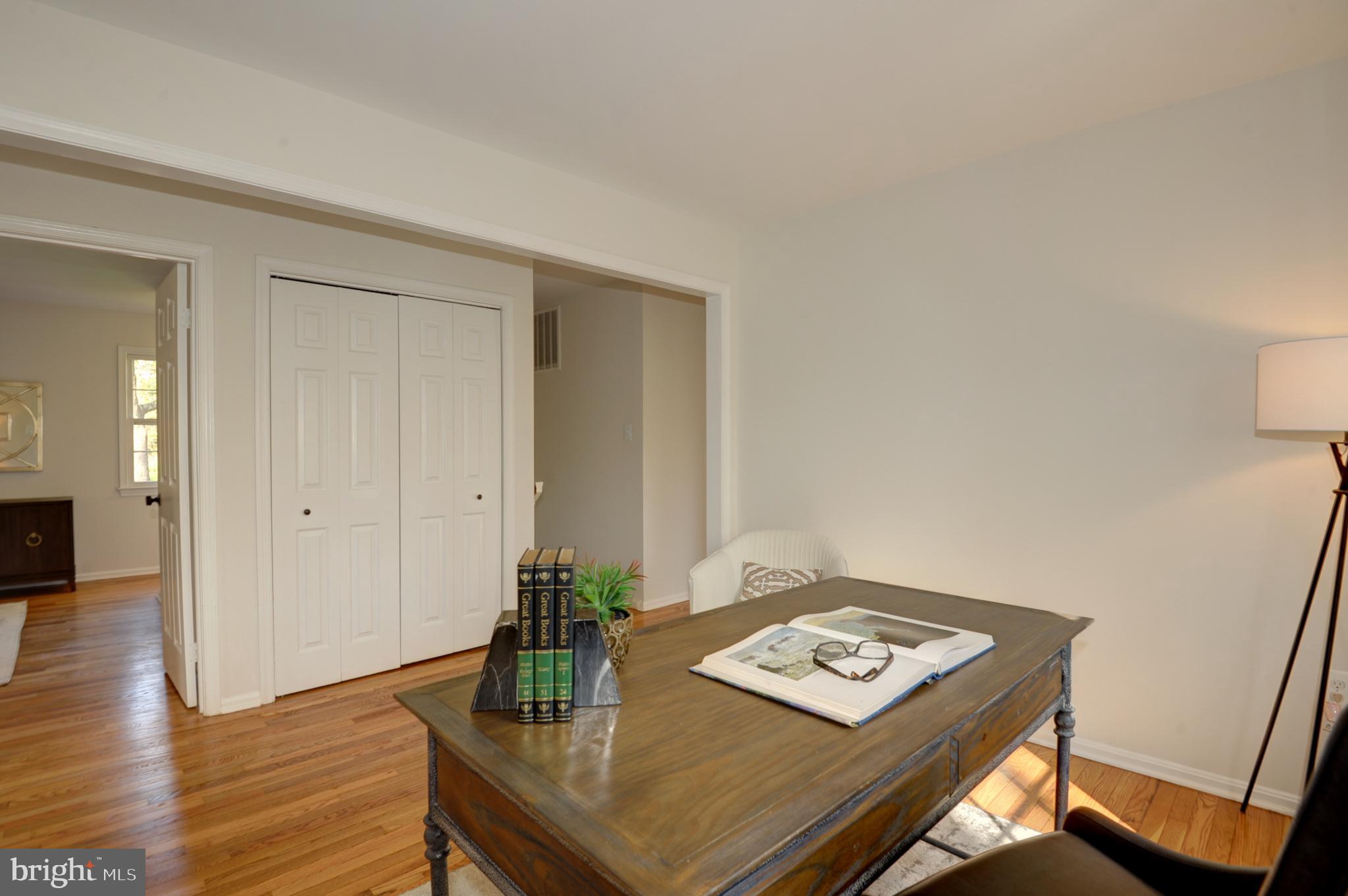 10809 Cross School Road Reston, VA 20191 - Photo 46 of 60
