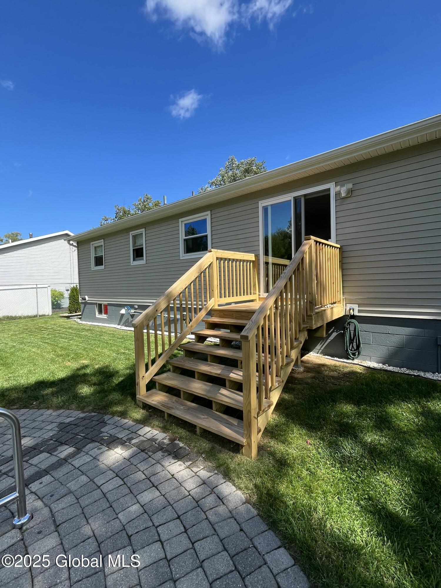 25 South Westcott Road Rotterdam, NY 12306 - Photo 36 of 37 tempImageTwkWOF