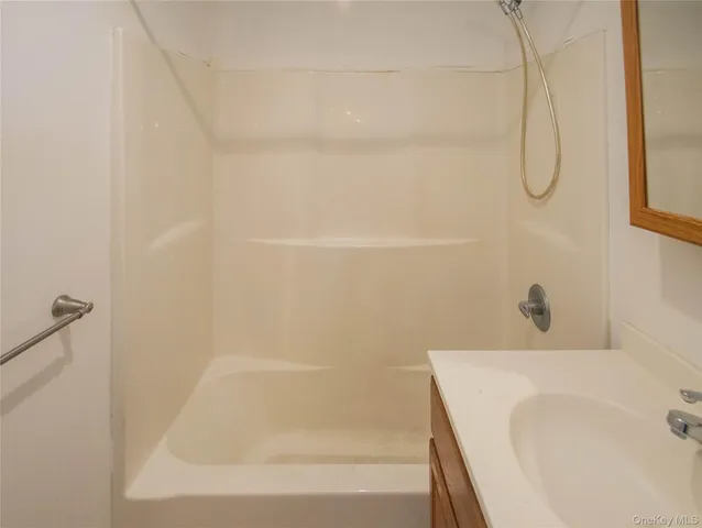 $225,000 | 25(2F Village Park Drive, Unit 3B, Fishkill, NY 12524