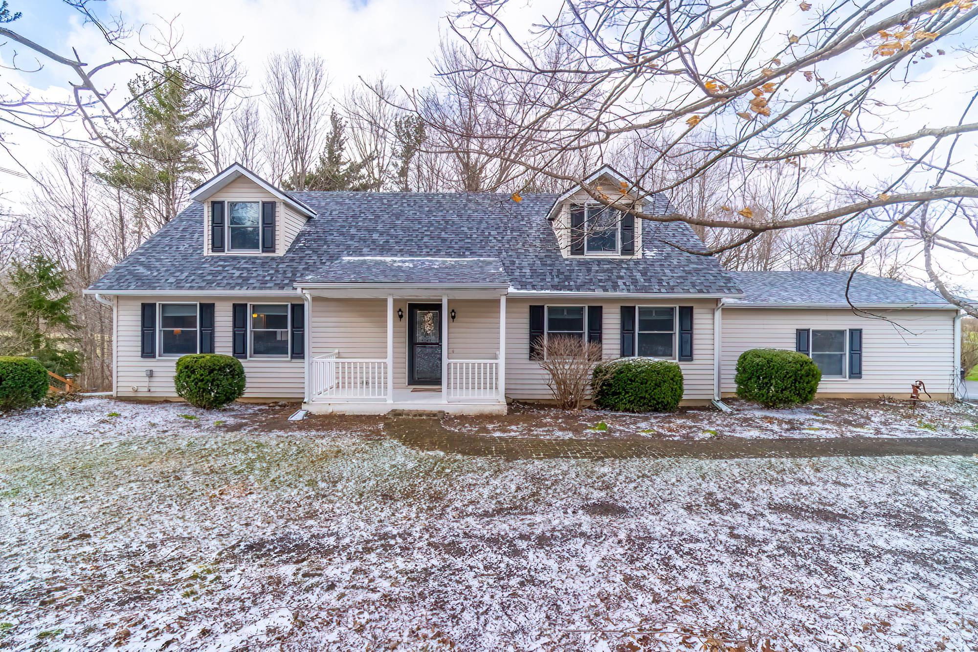 8611 East St Road Avilla, IN 46710 - Photo 6 of 36