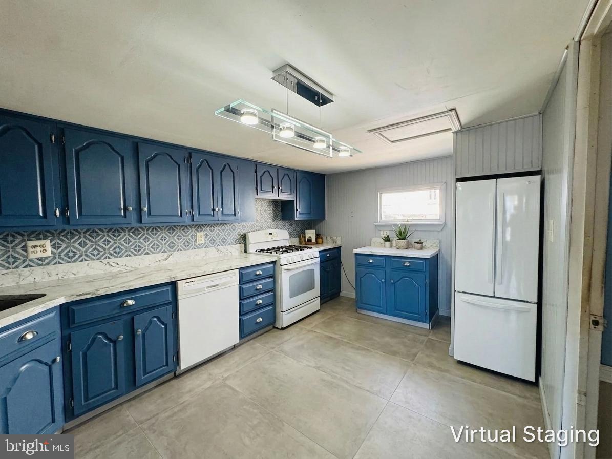 128 Curlew Road Tuckerton, NJ 08087 - Photo 13 of 23 Ai Enhanced - Virtually Staged