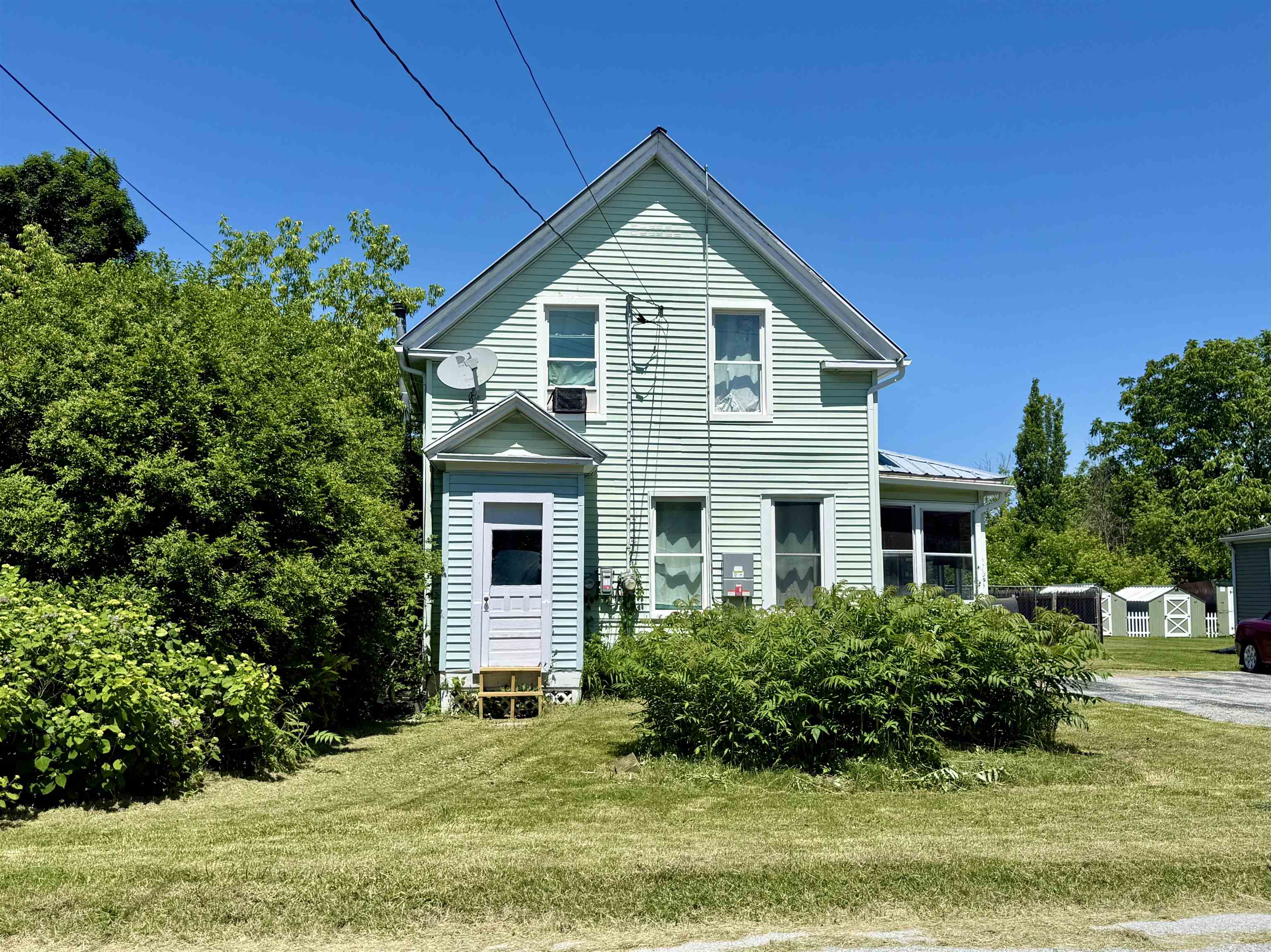 85 Aldis Street St. Albans, VT 05478 - Photo 5 of 42