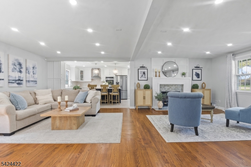 6 Exeter Street Morris Plains, NJ 07950 - Photo 6 of 49