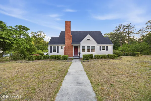 $275,000 | 409 Myrtle Avenue, Hamlet, NC 28345