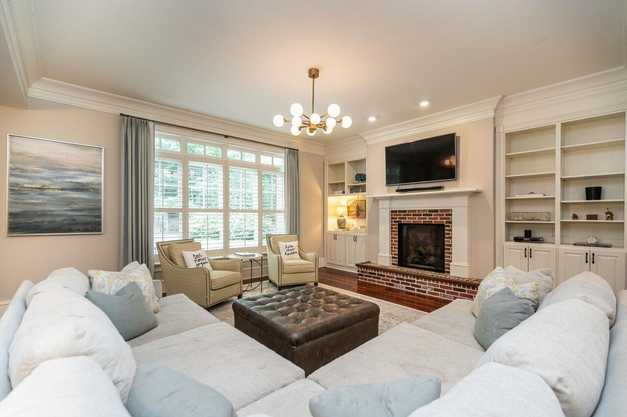 1715 Nottingham Road Raleigh, NC 27607 - Photo 5 of 35 Photo 5