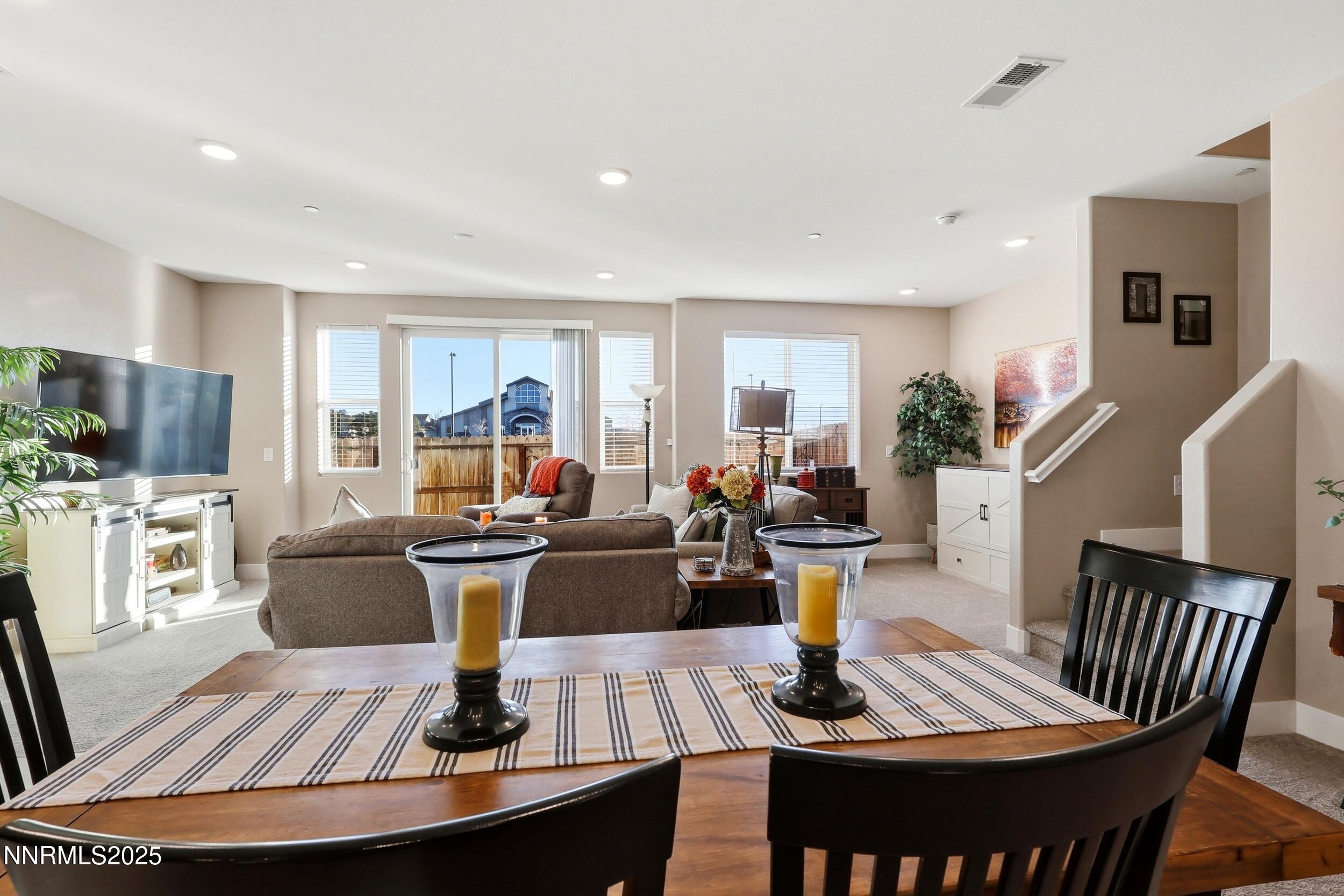 3601 Pulsar Lane, Unit 2 Carson City, NV 89705 - Photo 3 of 47 01720251216_^seqn^