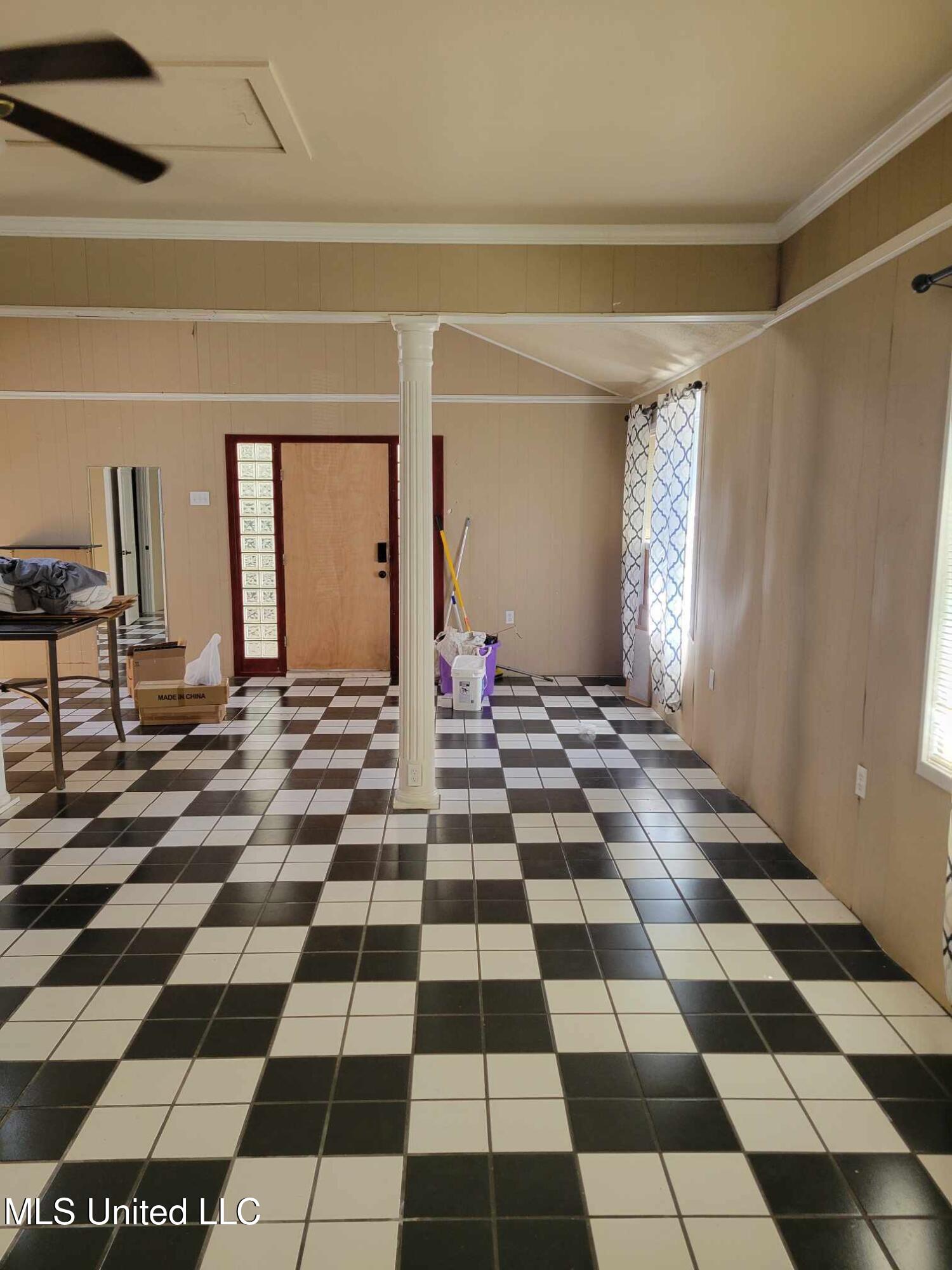 5809 Washington Avenue Ocean Springs, MS 39564 - Photo 6 of 11 444760933_981247943701798_81201133969543