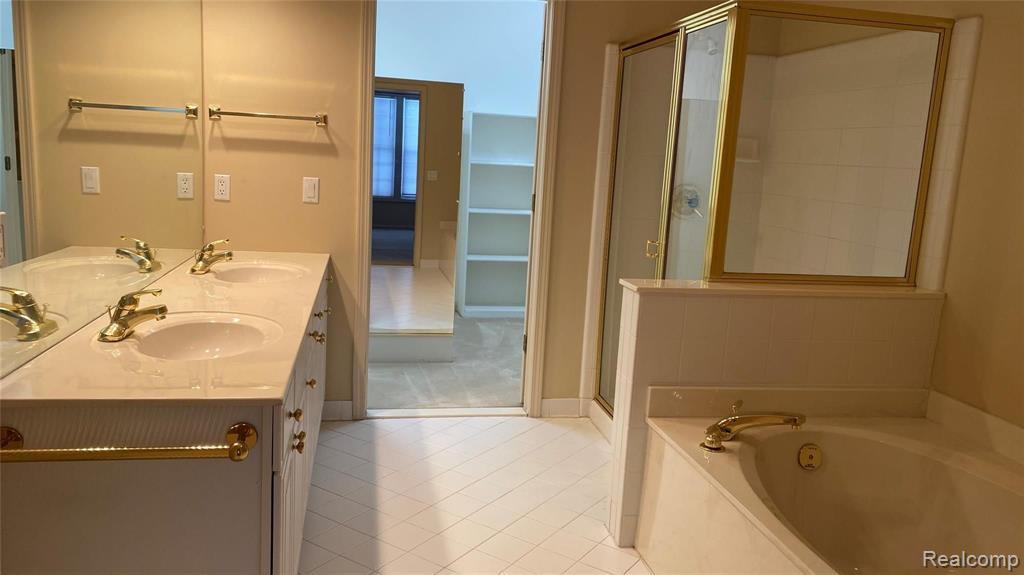 1436 Copper Circle Rochester, MI 48306 - Photo 12 of 21