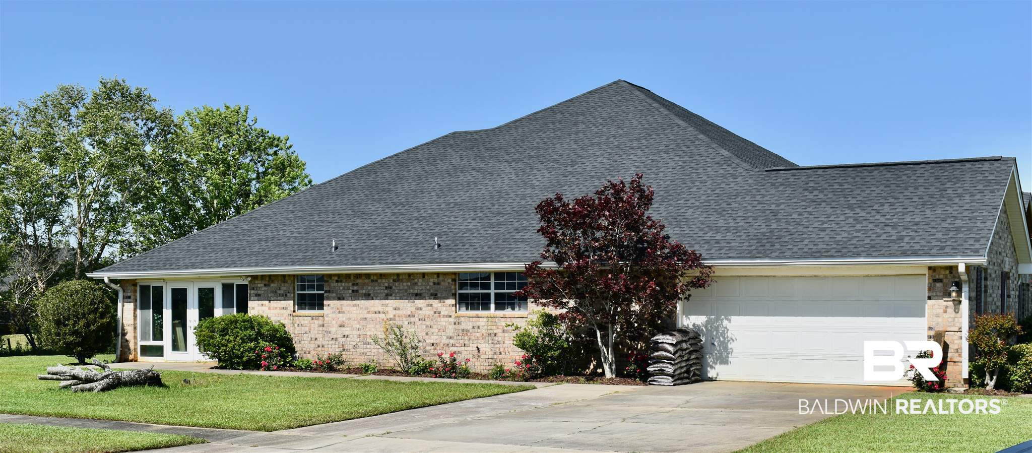 558 Park Avenue Foley, AL 36535 - Photo 2 of 19
