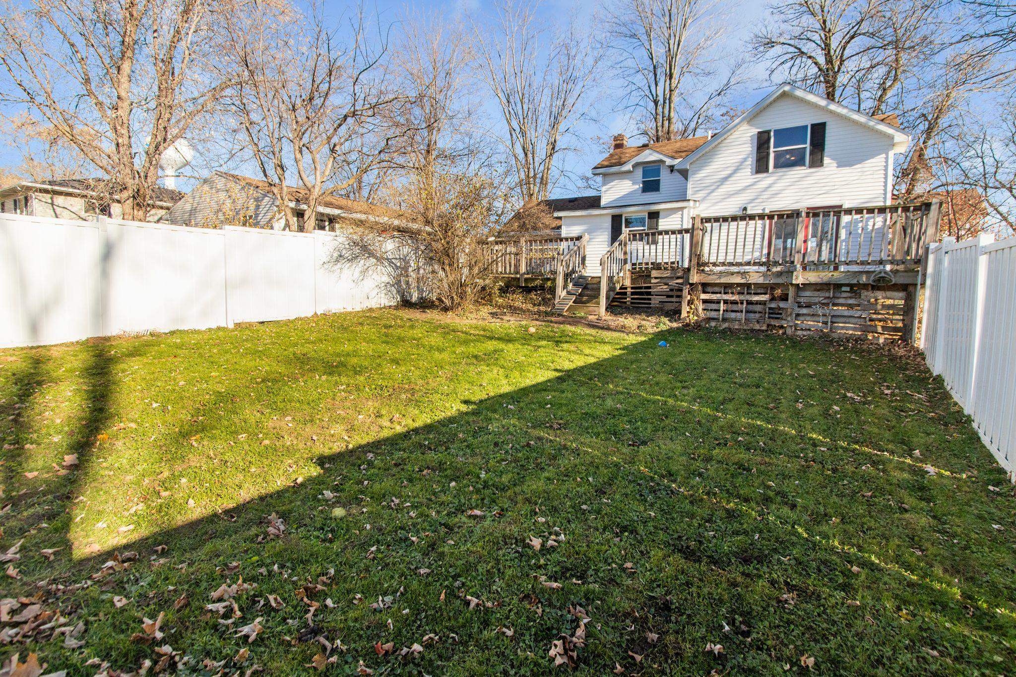 211 Briggs Street Hortonville, WI 54944 - Photo 18 of 35