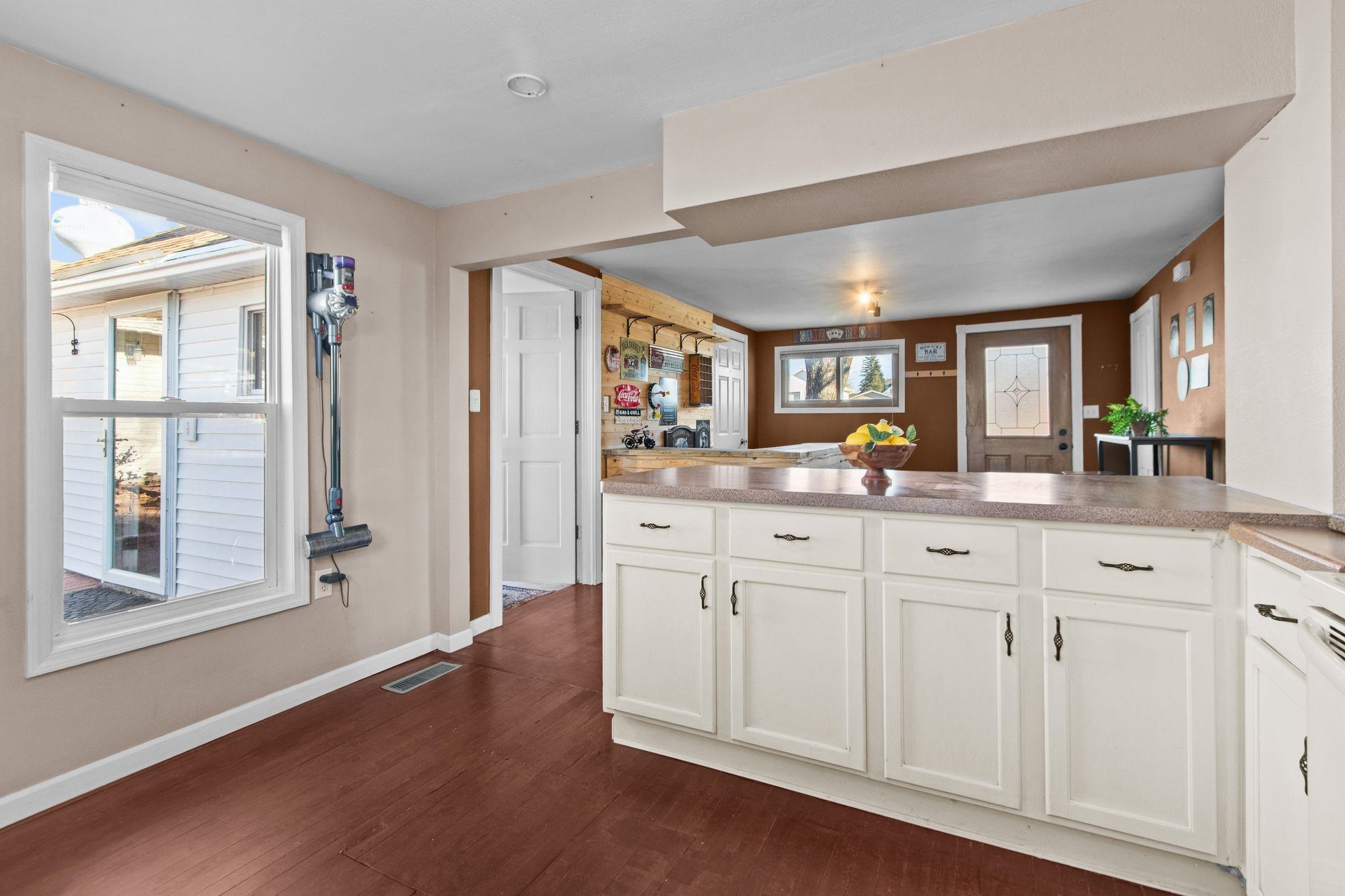 211 Briggs Street Hortonville, WI 54944 - Photo 23 of 35