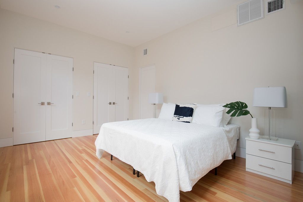 55 Regent Street, Unit 3 Cambridge, MA 02140 - Photo 11 of 21