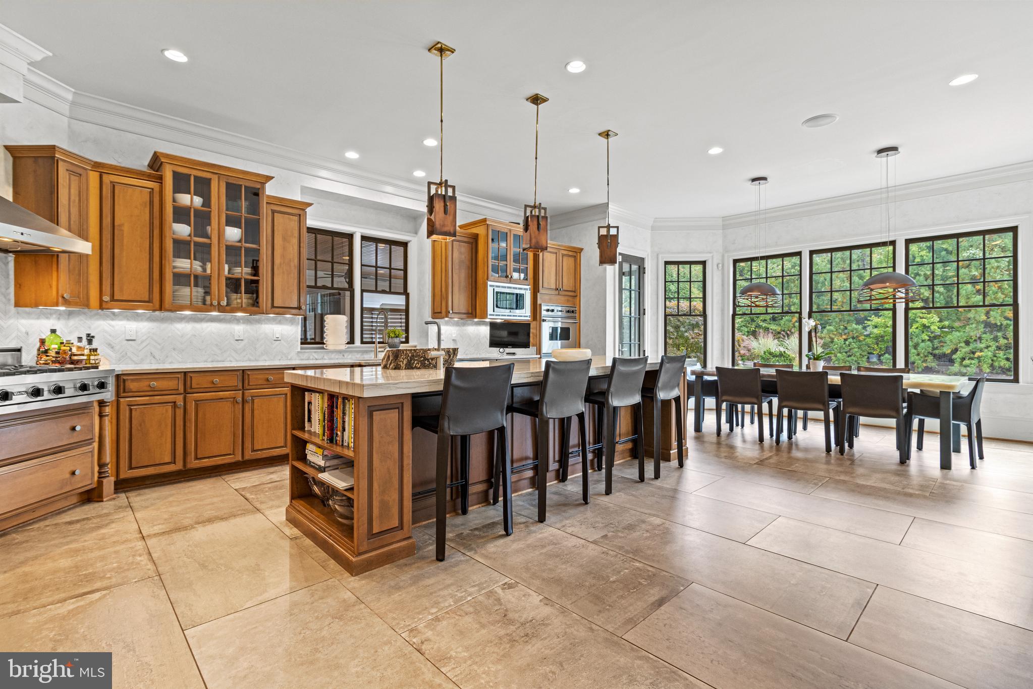 10021 Counselman Road Potomac, MD 20854 - Photo 16 of 42 Kitchen