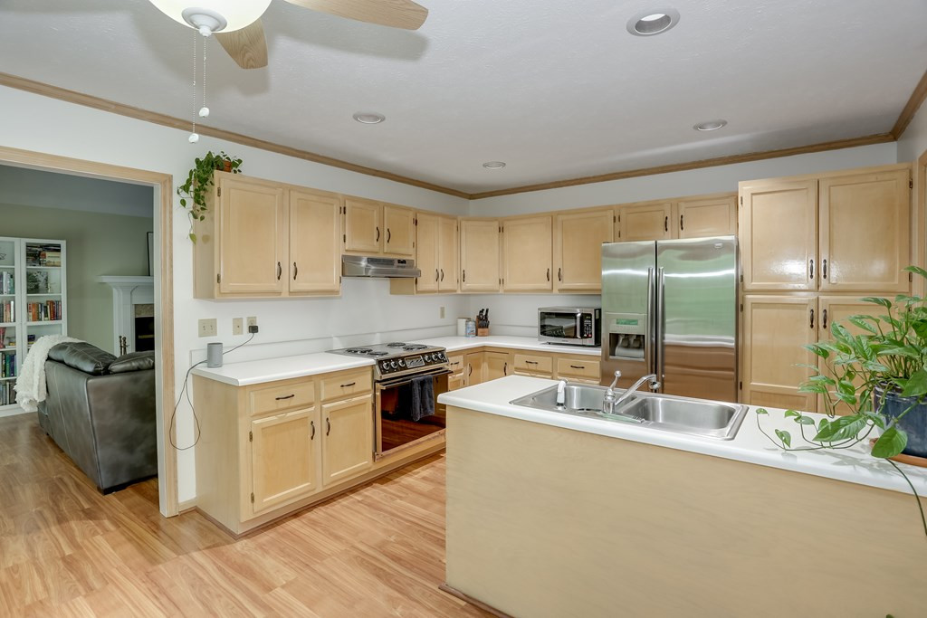 812 Hickory Ridge Road Aiken, SC 29803 - Photo 8 of 22 Gallery Image 8