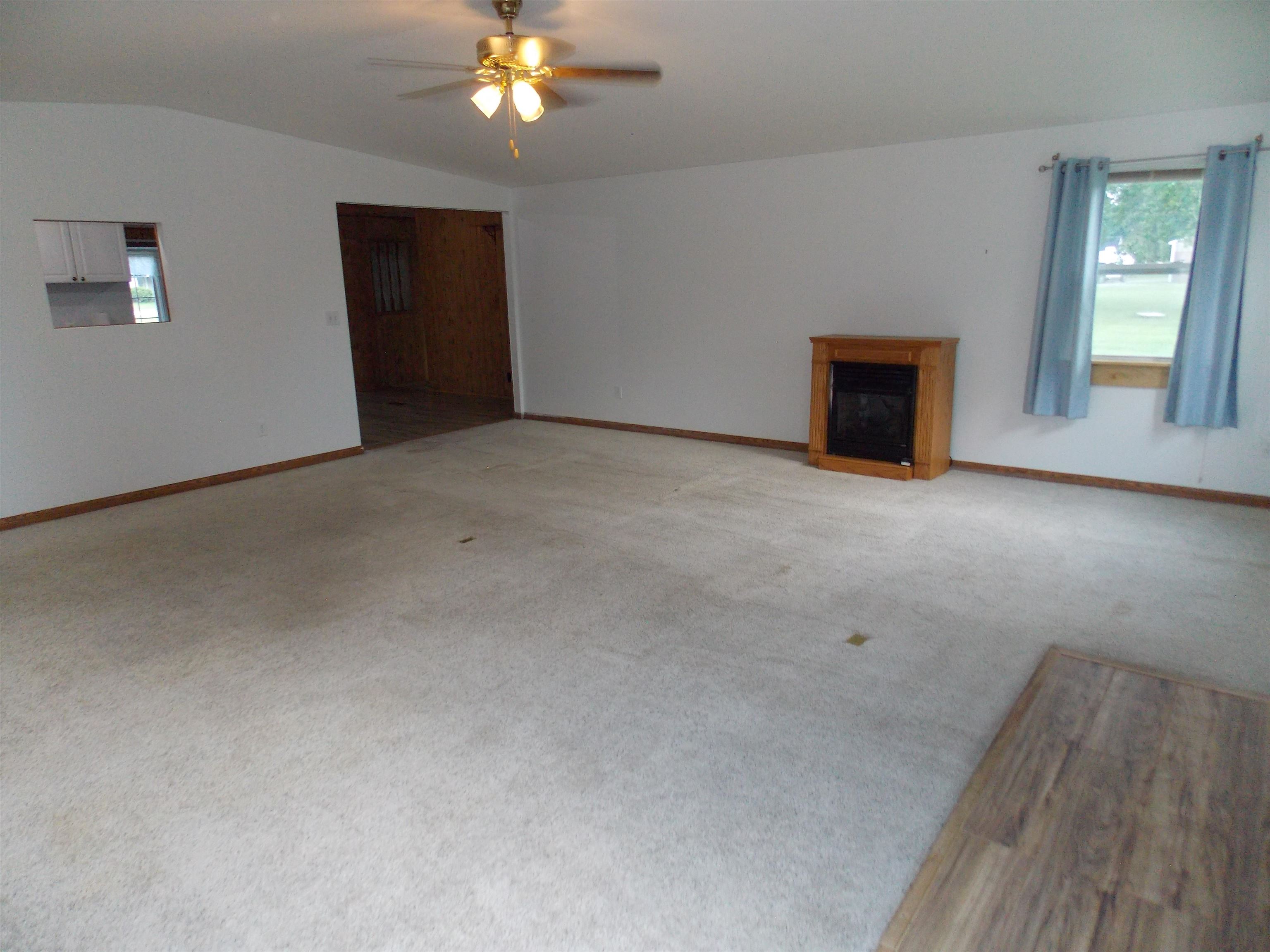 8571 North Seymour Road Flushing, MI 48433 - Photo 8 of 27