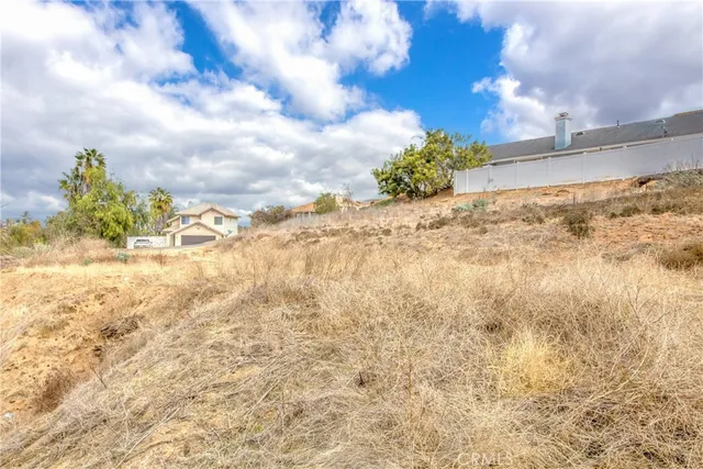 $212,000 | 21 Judy Ann Drive, Riverside, CA 92503