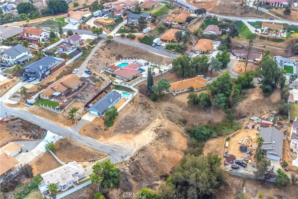 $140,000 | 21 Judy Ann Drive, Riverside, CA 92503