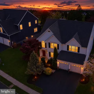 $975,000 | 103 Hidden Court, New Hope, PA 18938