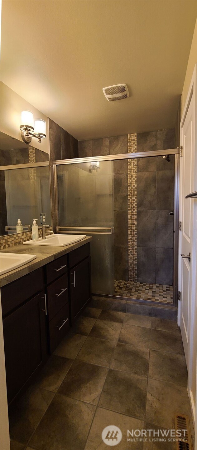 2115 201st Place Southeast, Unit S4 Bothell, WA 98012 - Photo 23 of 27