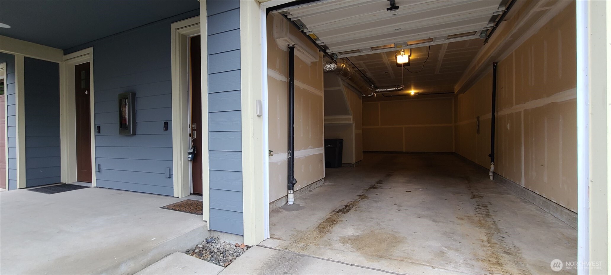 2115 201st Place Southeast, Unit S4 Bothell, WA 98012 - Photo 4 of 27