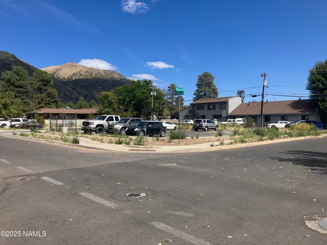 $499,000 | 2614 North 3rd Street, Flagstaff, AZ 86004