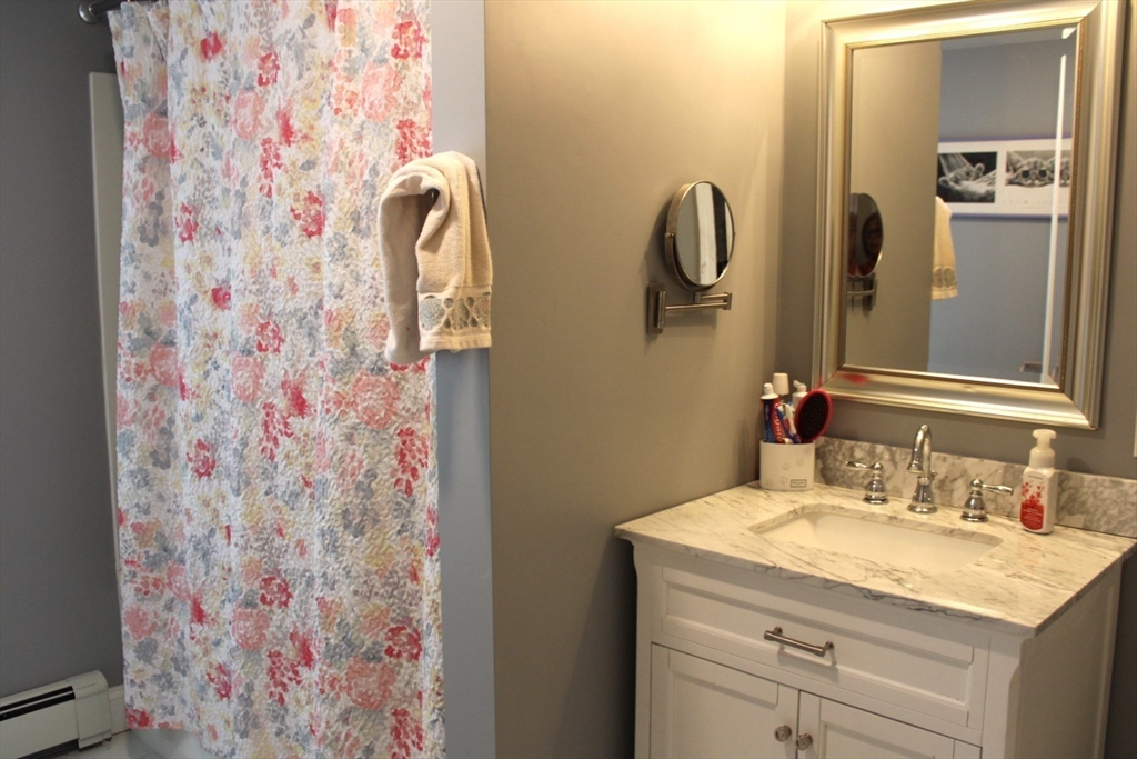 307 Main Street Lancaster, MA 01523 - Photo 14 of 23