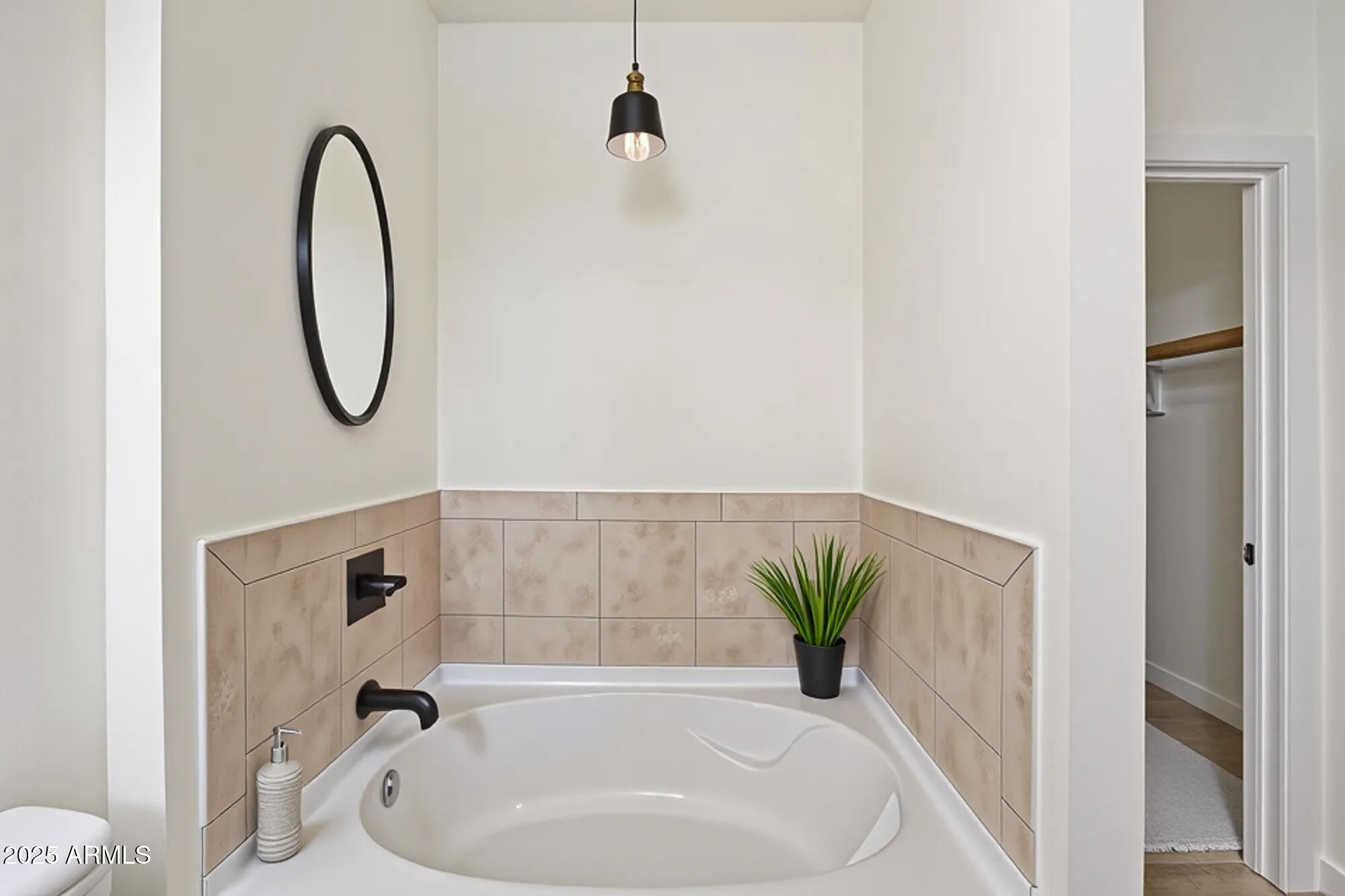 2511 West Queen Creek Road, Unit 230 Chandler, AZ 85248 - Photo 10 of 37 PRIMARY BATH TUB DIGITALLY STAGED