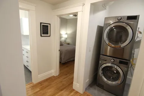 $595,000 | 901 East 39th Street, Kansas City, MO 64109