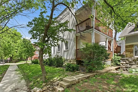 $595,000 | 901 East 39th Street, Kansas City, MO 64109