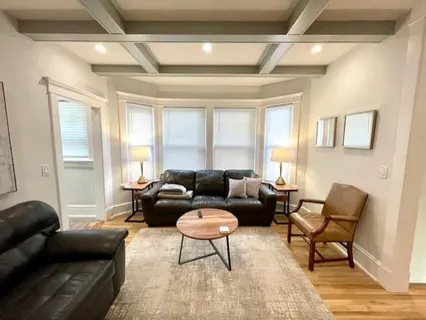 $595,000 | 901 East 39th Street, Kansas City, MO 64109