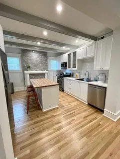 $595,000 | 901 East 39th Street, Kansas City, MO 64109